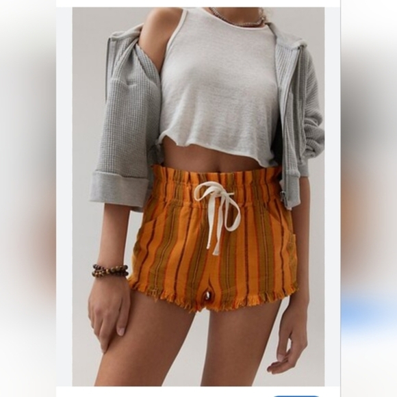 BDG Frankie Paperbag Micro Short in orange stripe size medium new - Picture 5 of 5